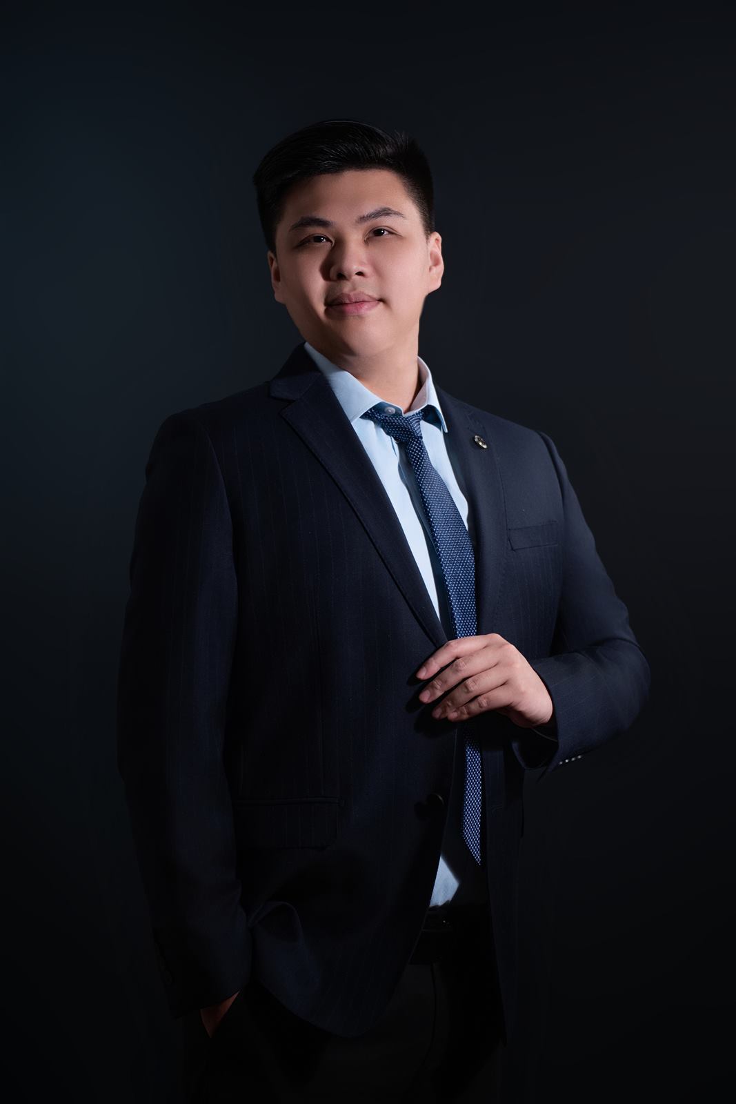 Li Weitao portrait